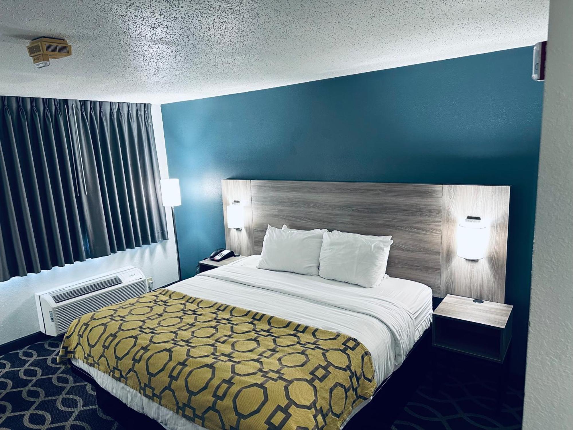 Baymont By Wyndham Piqua Hotel Buitenkant foto